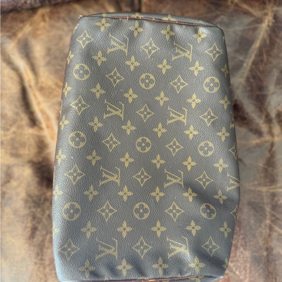 Louis Vuitton Speedy 30 - Picture 7 of 16